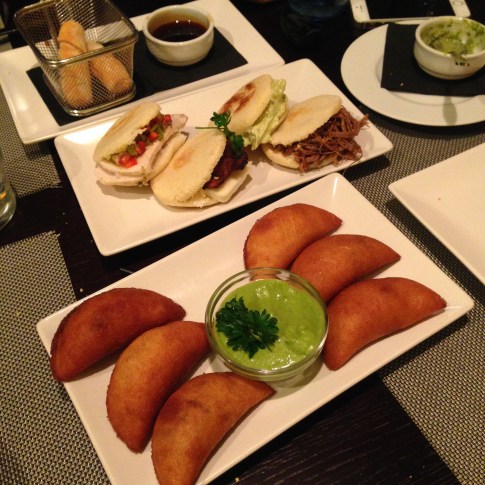 Empanadas, arepas y tequeños