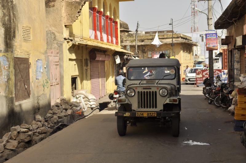 Jeep to go to Amber Fort