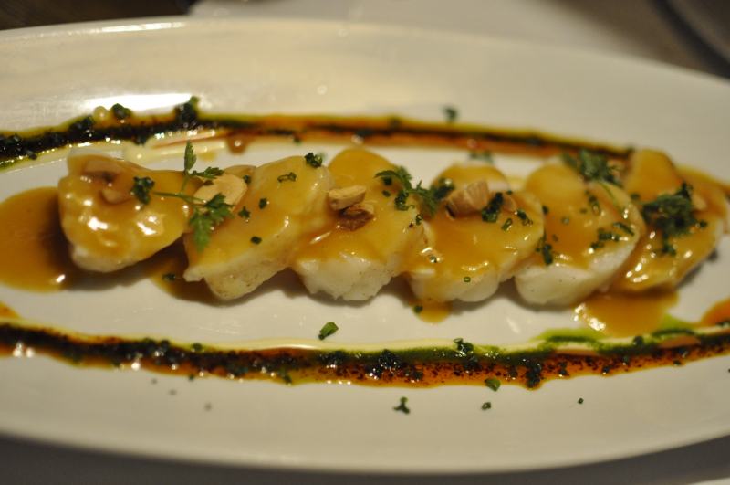 Rape con puré de suquet y picada (Monkfish with mashed suquet)